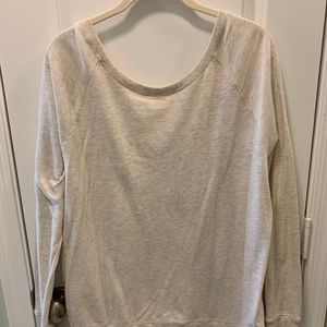 Lightweight athleisure shirt